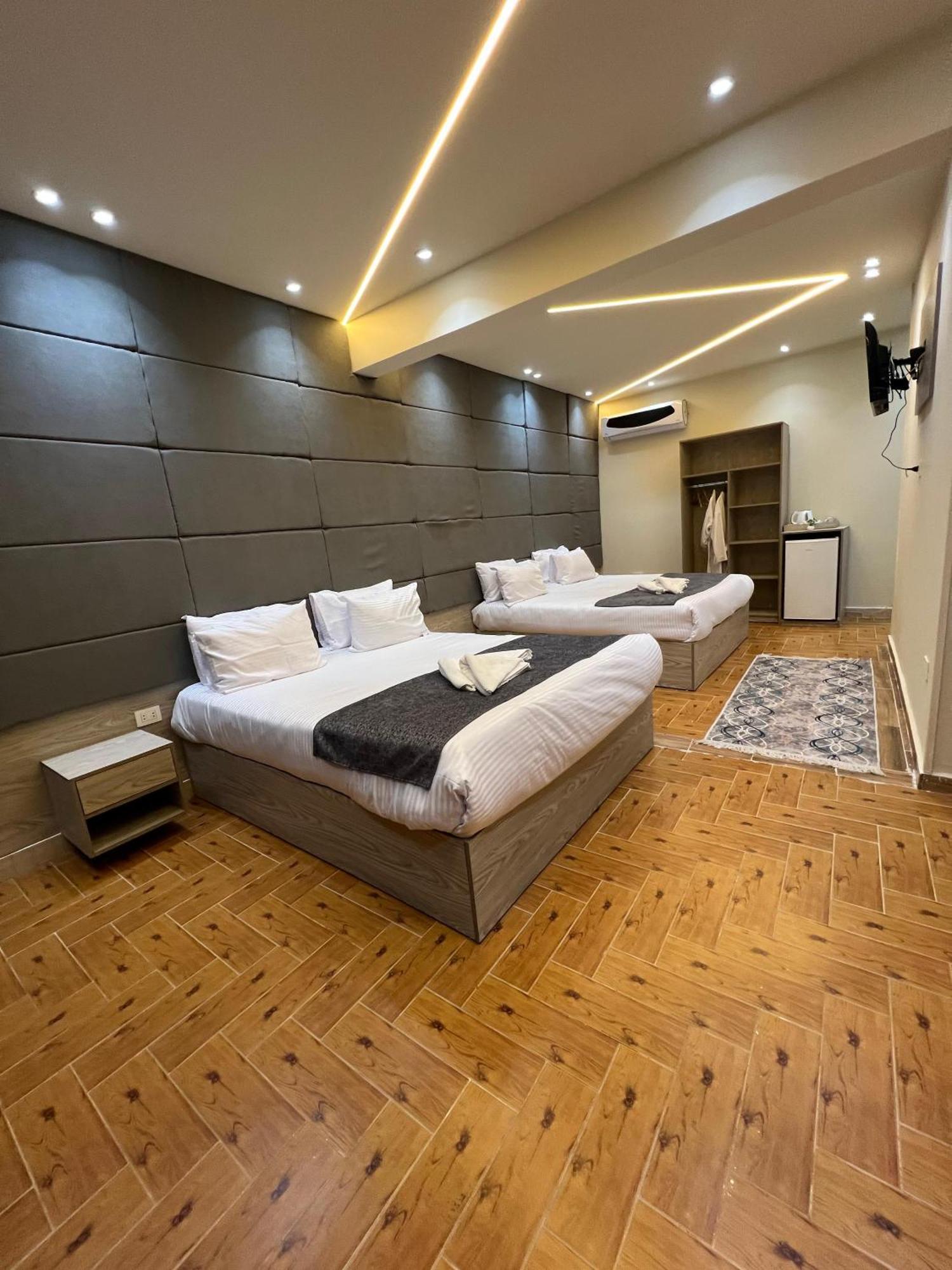 New Scarab Pyramids View Hotel Kafrat al Jabal Exterior photo